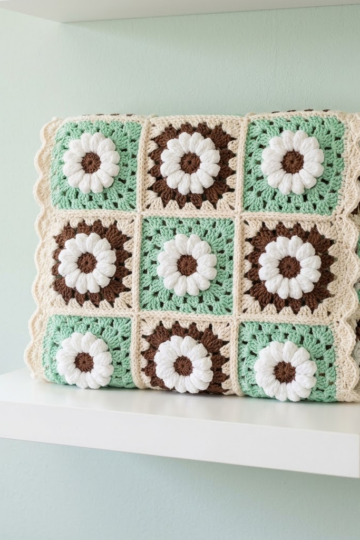 Mint Chocolate Daisy Granny Square Blanket Free Crochet Pattern